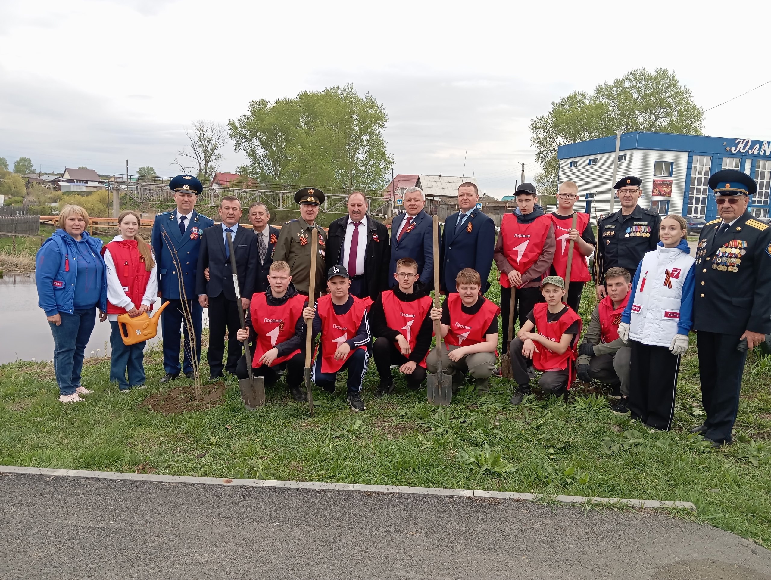 Акция "Сад Памяти".