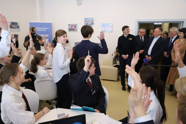 Реализацию программ капитального ремонта и строительства образовательных организаций обсудили на форуме в Воронеже.